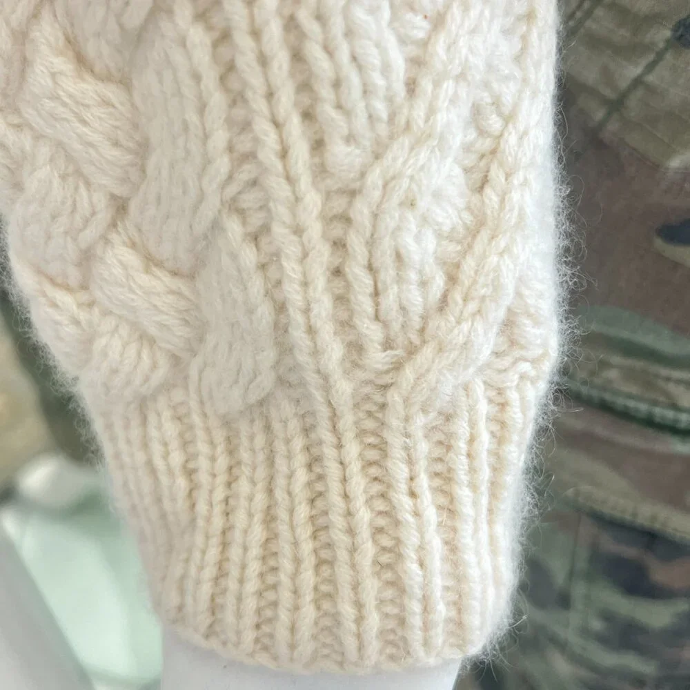 Pure Cashmere Fisherman's Cable Knit Sweater SZ L - Picture 7 of 16